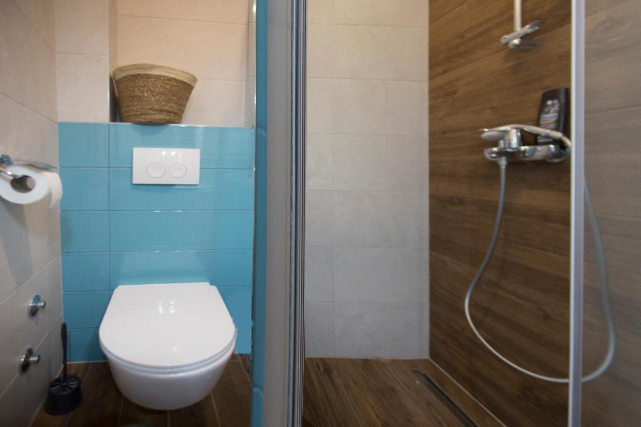 Studio And Hot Tub Split Luaran gambar