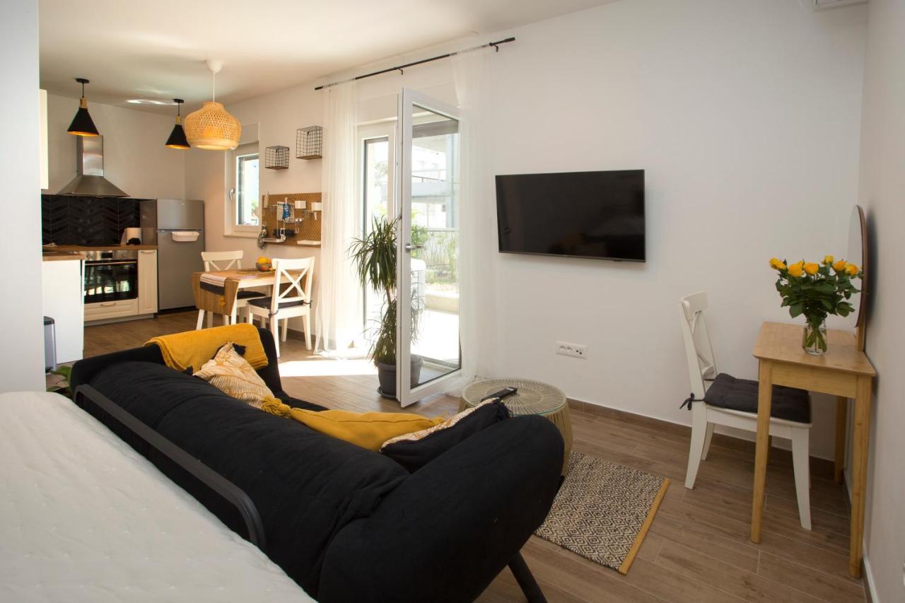 Studio And Hot Tub Split Luaran gambar